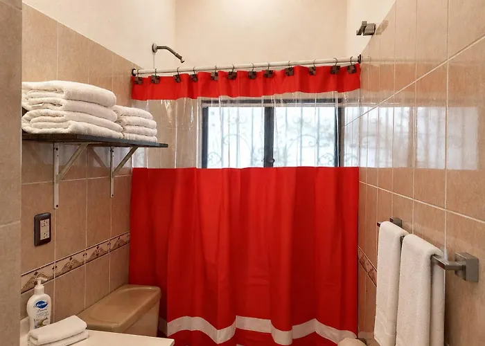 Fresno Apartment *